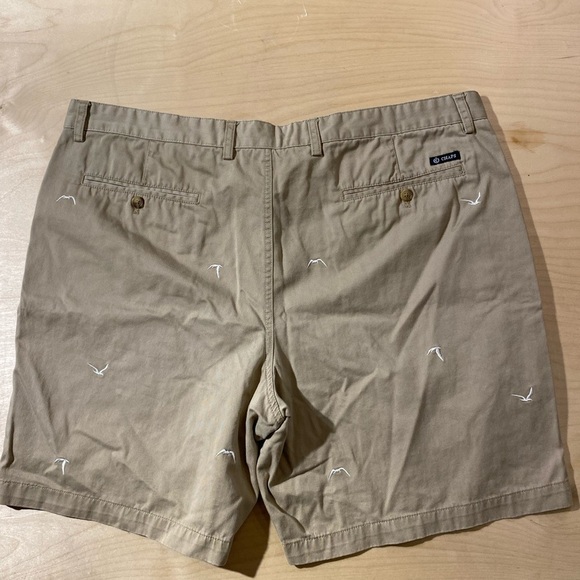 Chaps Men's Tan Shorts with Embroidered Details 42 (HS) - Picture 11 of 12